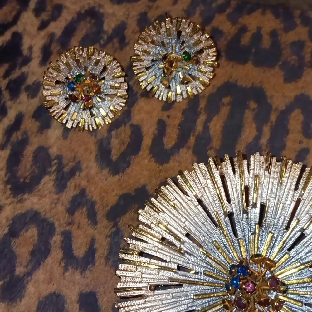!!Vintage Modernist Brutalist Brooch Pin & Matching Clip On Earrings